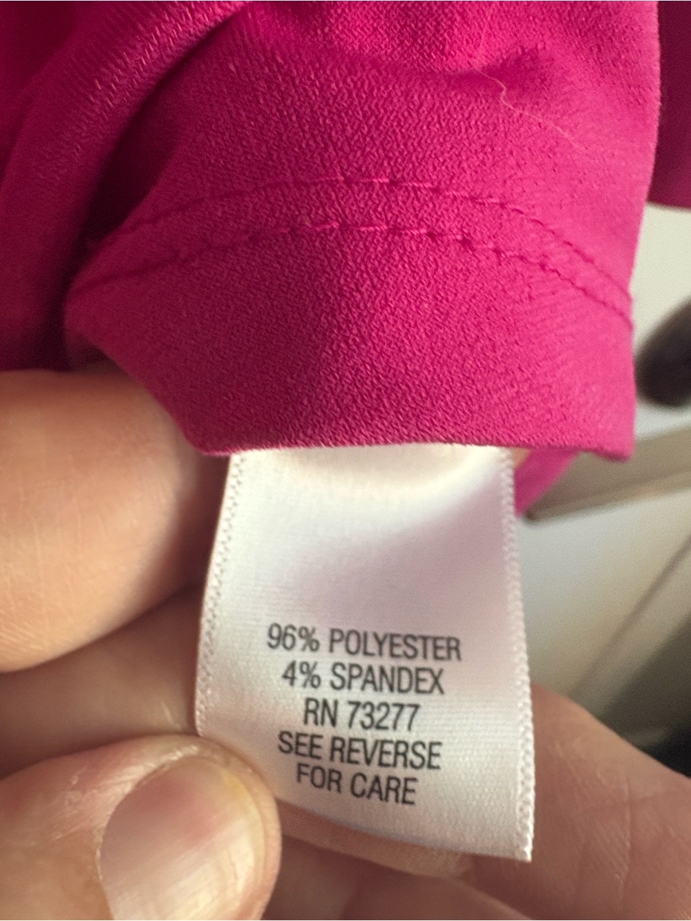 Dana Bachman Women’s Hot Pink Long-Sleeve Ruched Side Top
Size Large - Picture 6 of 7